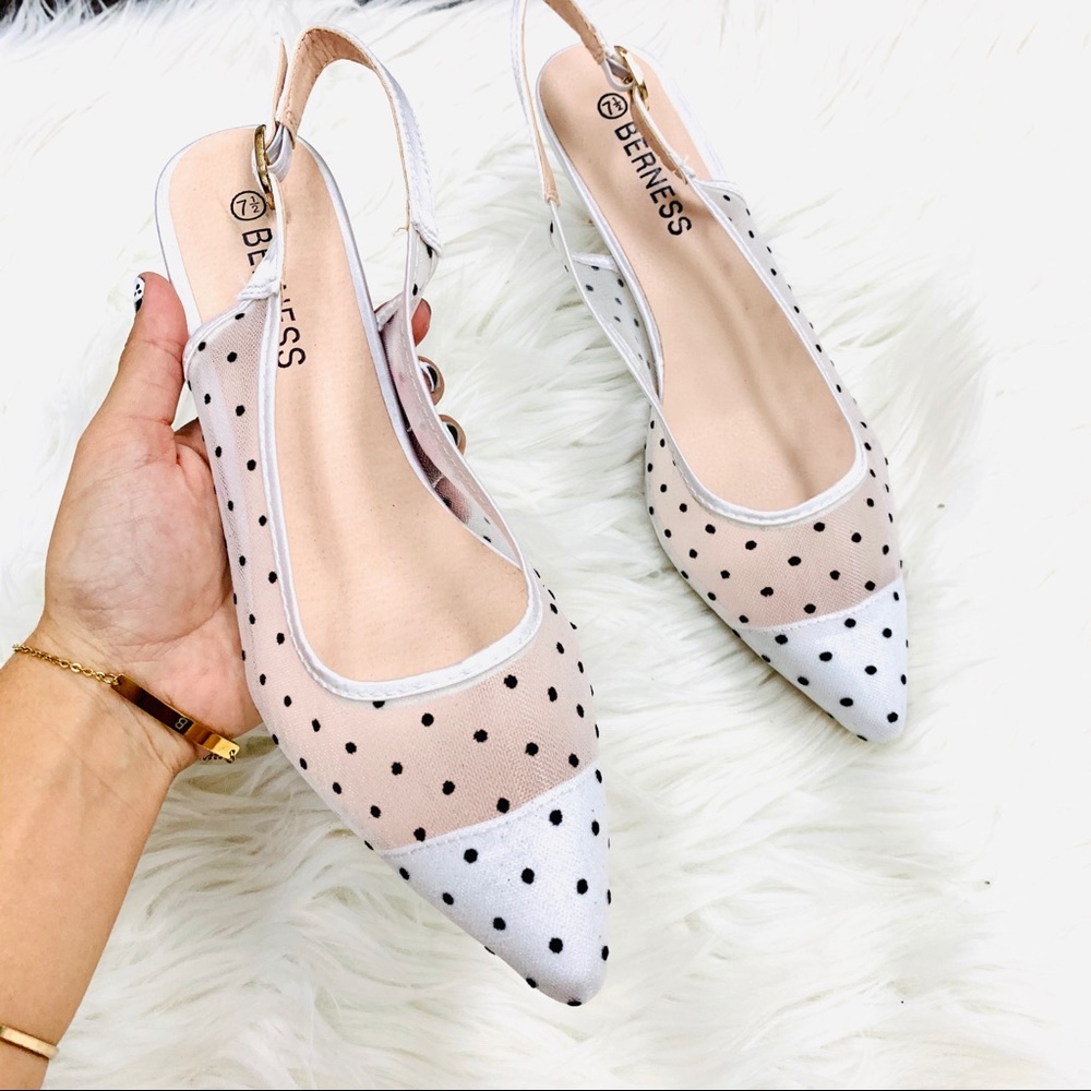 White polka dot sling back heel - Picture 10 of 10